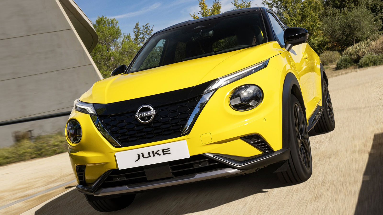 Nissan Juke Hybrid: Το SUV που φτιάχτηκε για την πόλη του αύριο